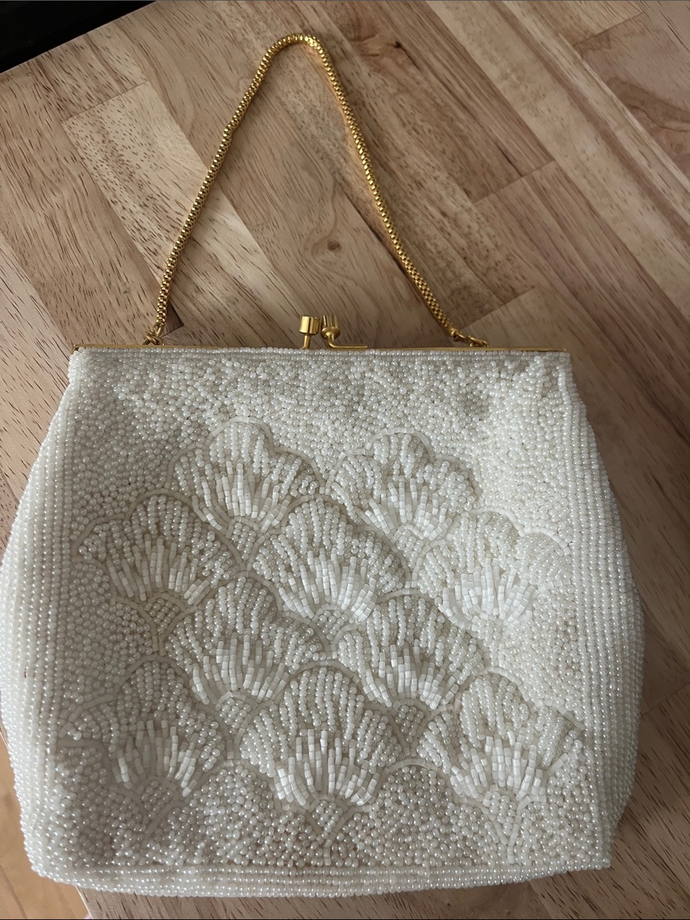 Vintage Made in Hong Kong Off White Beaded Evening Bag